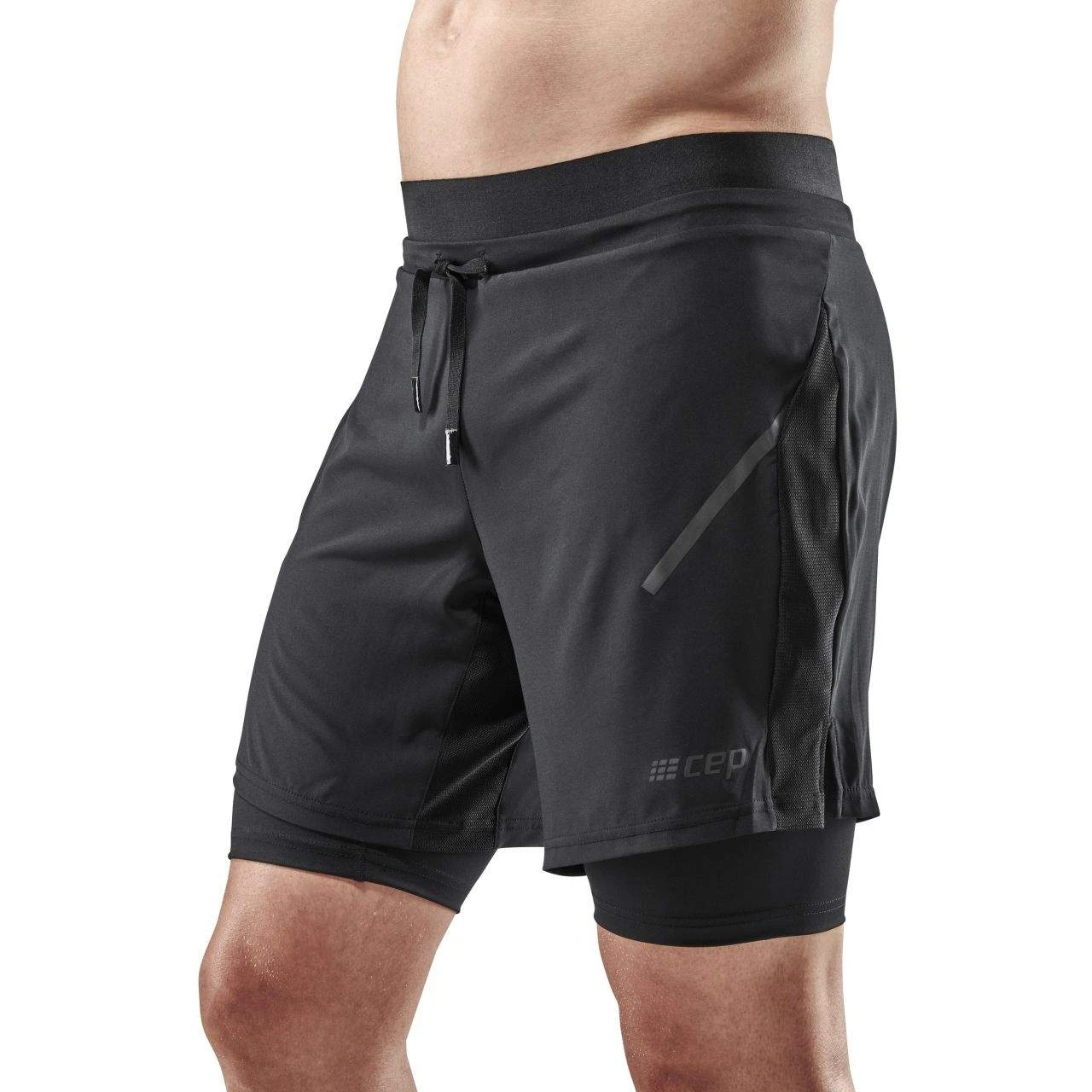 CEP Training 2in1 Shorts - Zwart 1 CEP Training 2in1 Shorts - Zwart
